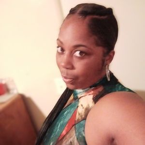 Meet your Posher, Cherri